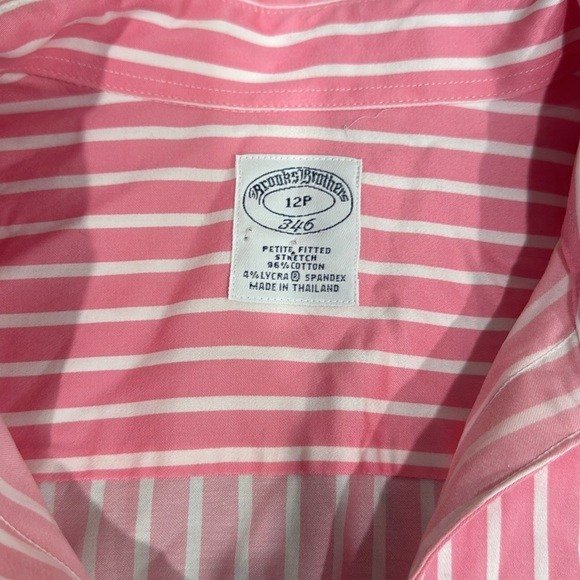 🔥Brooks Brothers Pink and White Striped Shirt🔥 - Picture 4 of 6